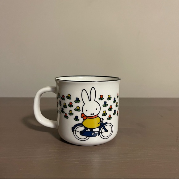 MTDay Dick Bruna “Miffy” Mug from the Netherlands - Picture 4 of 9